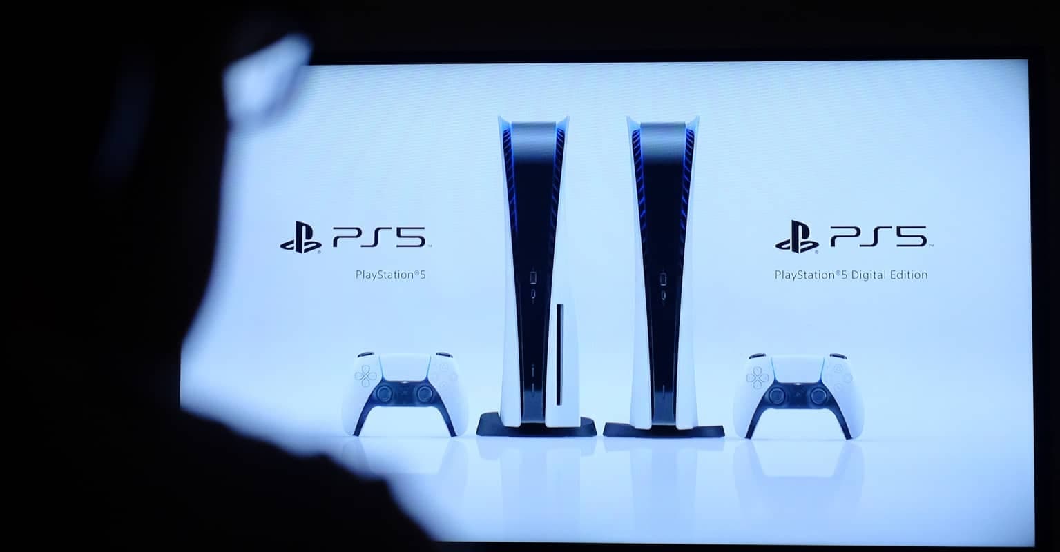 PS5 unboxing videos are appearing online and it looks massive