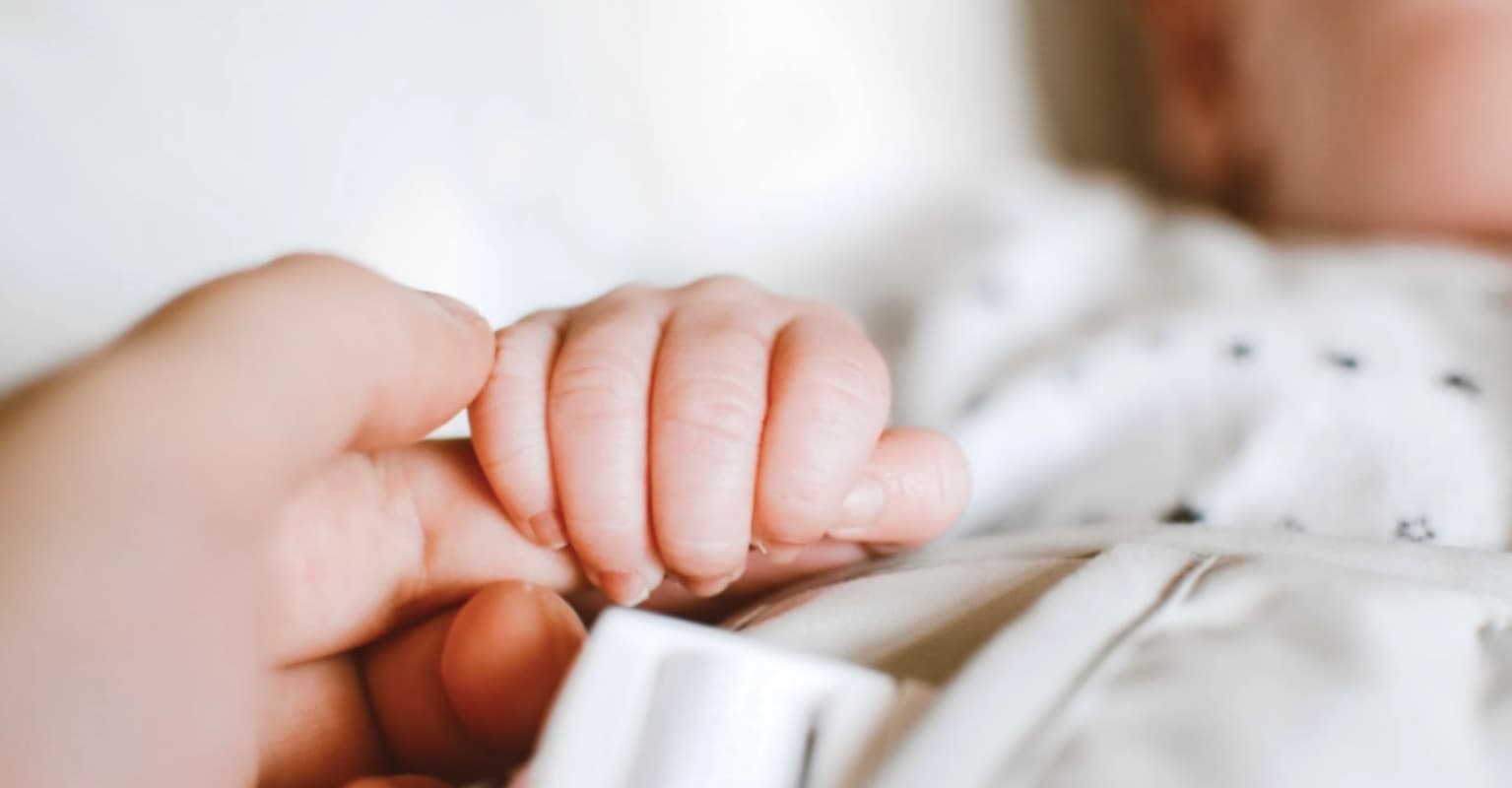Breastfeeding group stands by decision to include trans members, despite backlash