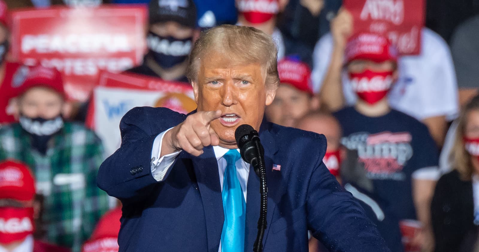Accused Capitol rioters turn on Donald Trump as they await trial for assault charges