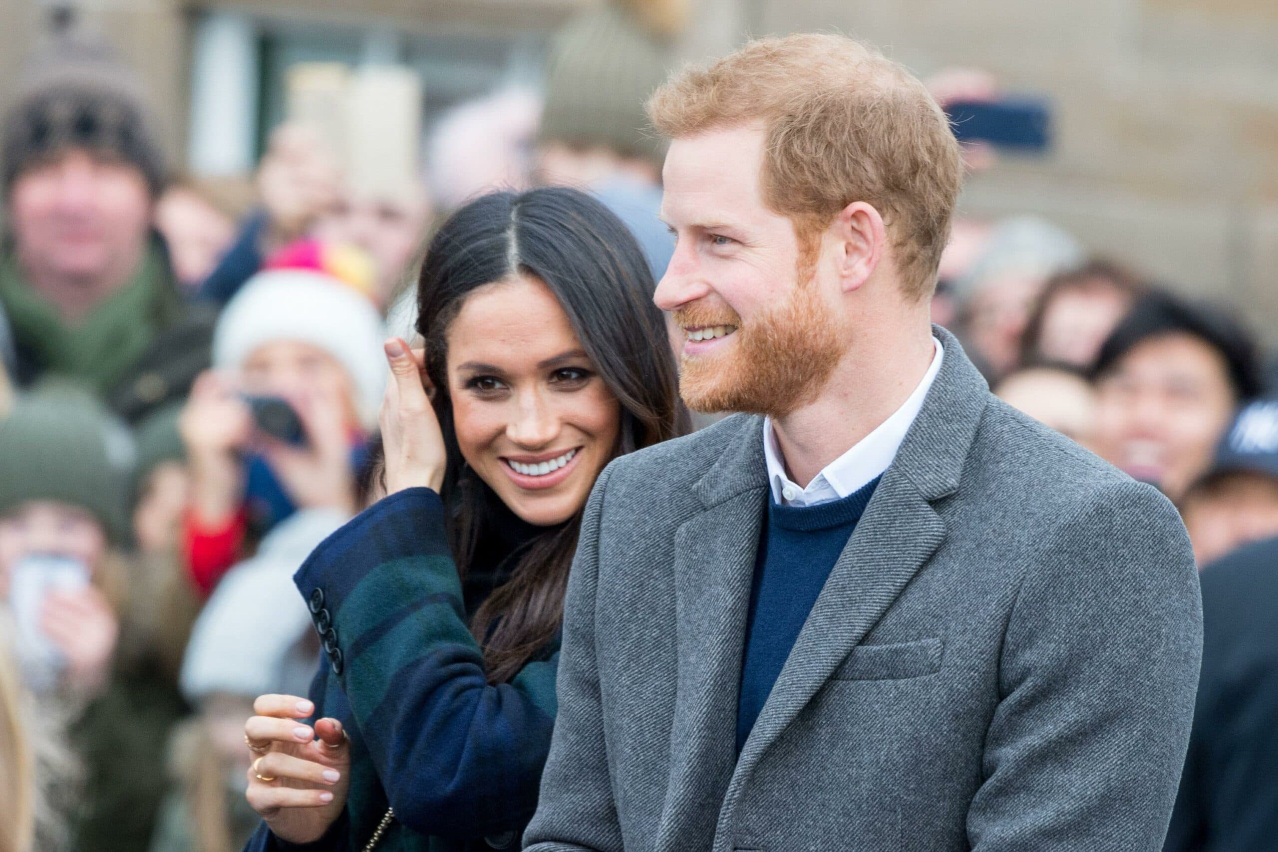 Prince Harry demonstrates how he uses EMDR to cope with anxiety