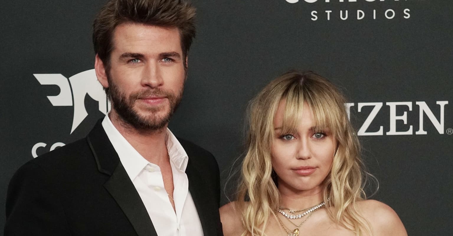 Miley Cyrus caught pushing Liam Hemsworth away from her in unearthed footage