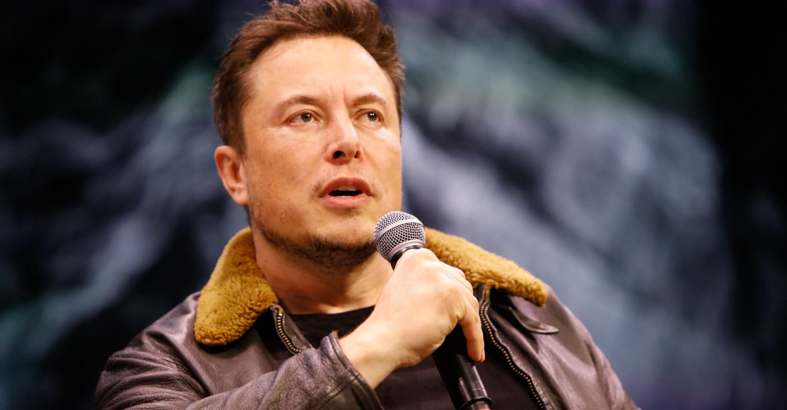 Elon Musk reveals he has Asperger's syndrome while hosting 'Saturday Night Live'