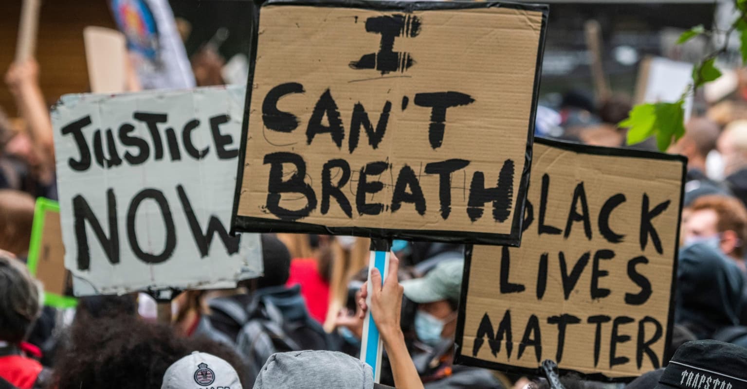 Trial of three ex-cops in George Floyd case suspended until 2022