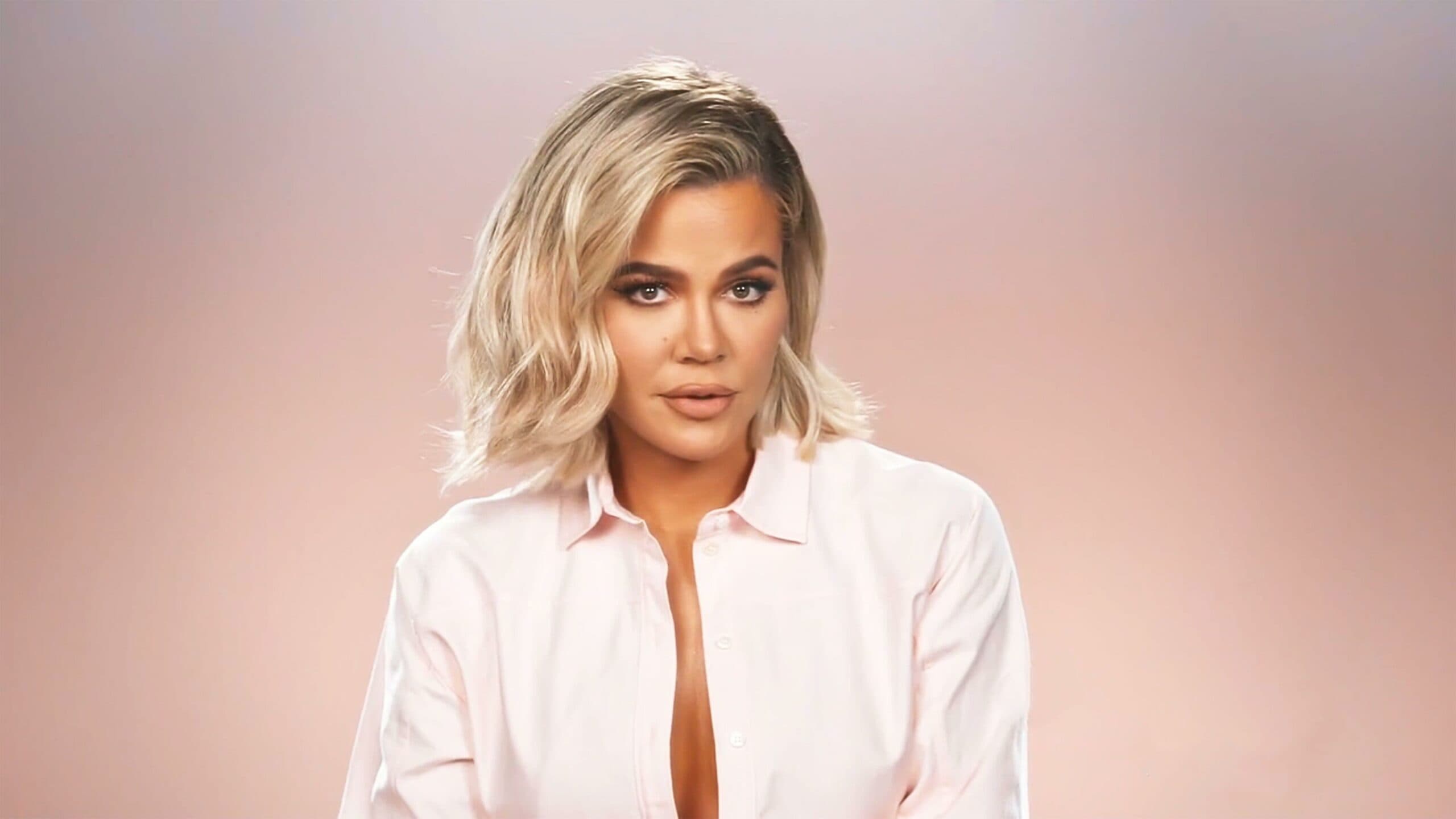 Khloé Kardashian perfectly shuts down 'feminist' who said she looked like an 'alien'
