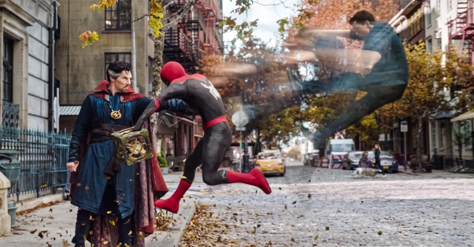 Fans think they've spotted the moment Tobey Maguire and Andrew Garfield 'appear' in new 'Spider-Man' trailer