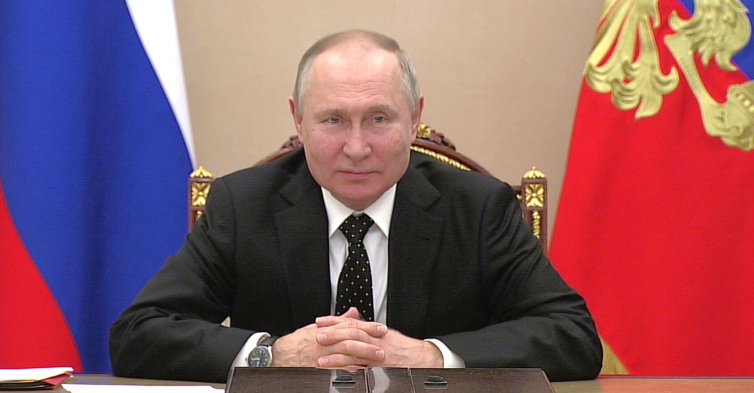 Kremlin calls Biden's 'war crimes' comments about Russia 'unacceptable and disgraceful'