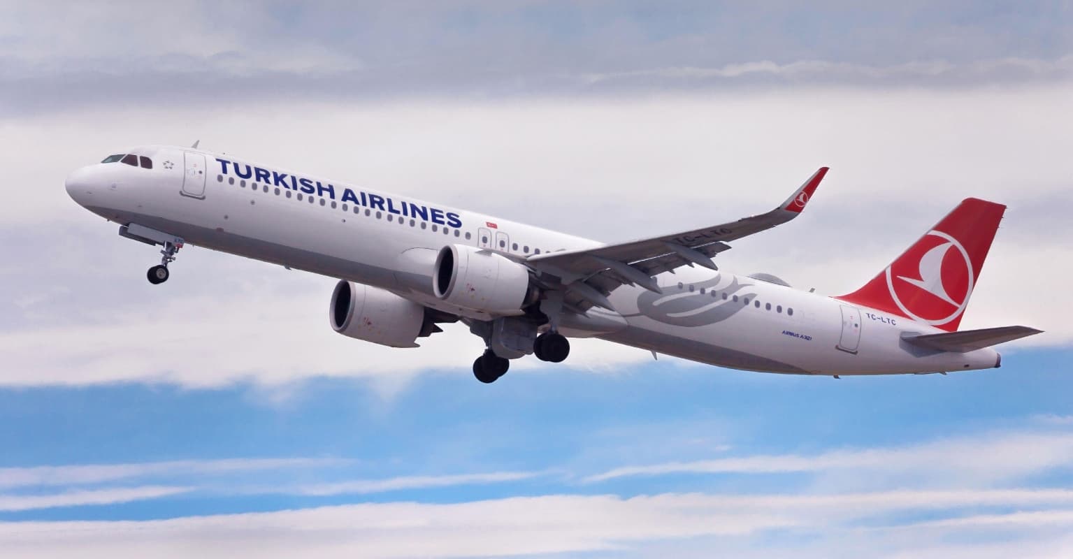 World's tallest woman finally able to fly for the first time by lying down the entire flight