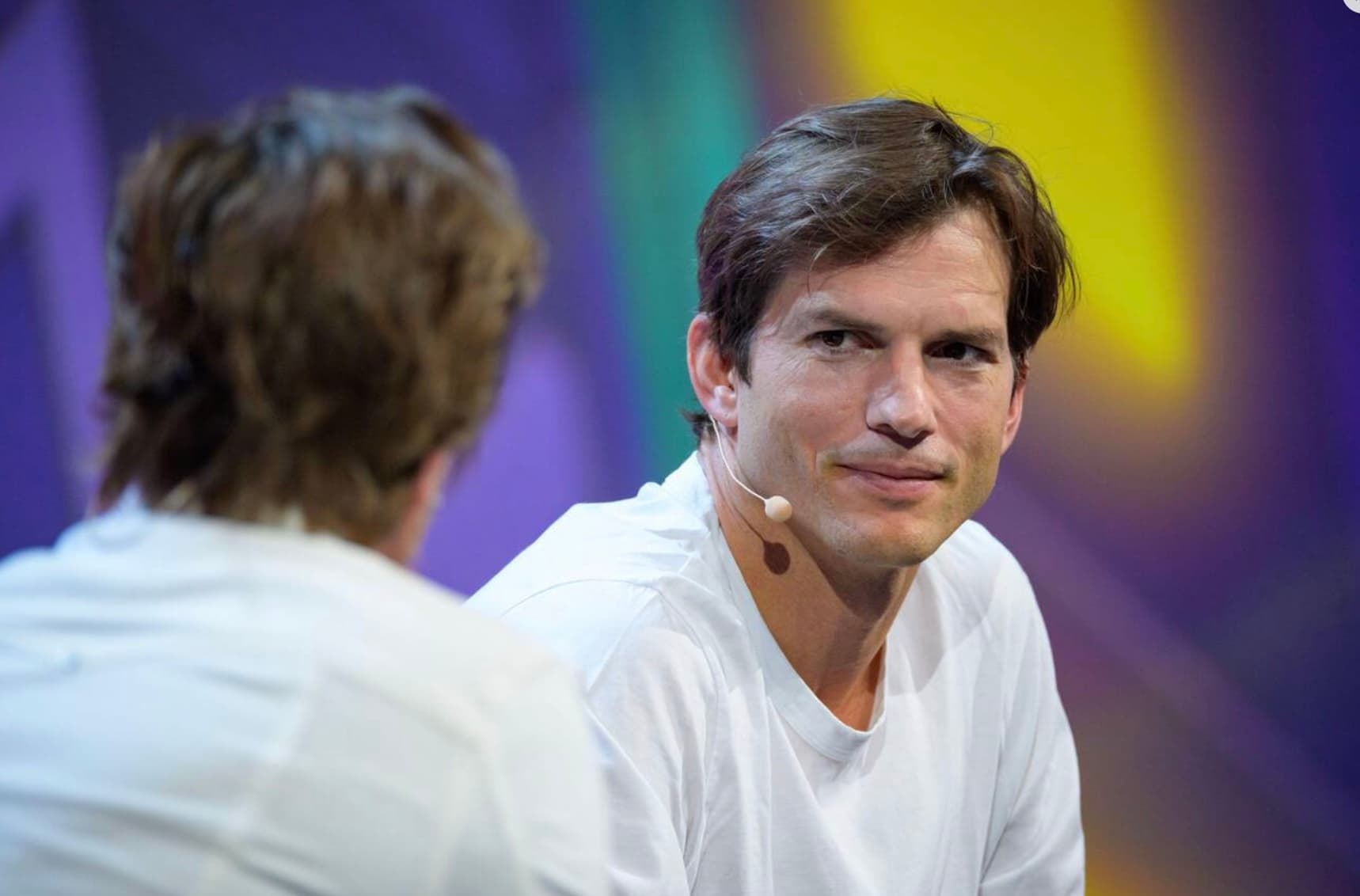 Ashton Kutcher says he considered jumping off balcony so his twin brother could have his heart