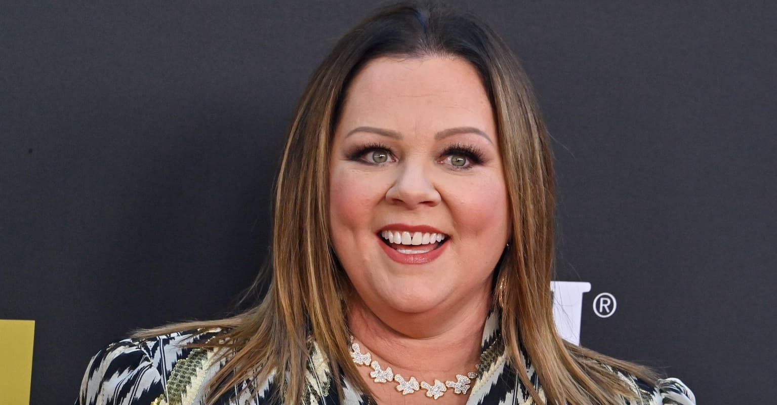 Melissa McCarthy stuns on People's 'Beautiful Issue' cover