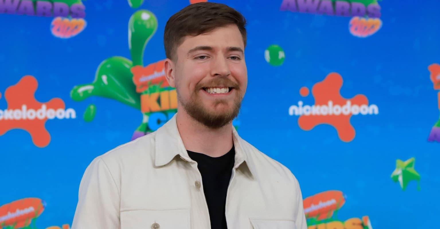 MrBeast responds to backlash he received after tipping waitress a car