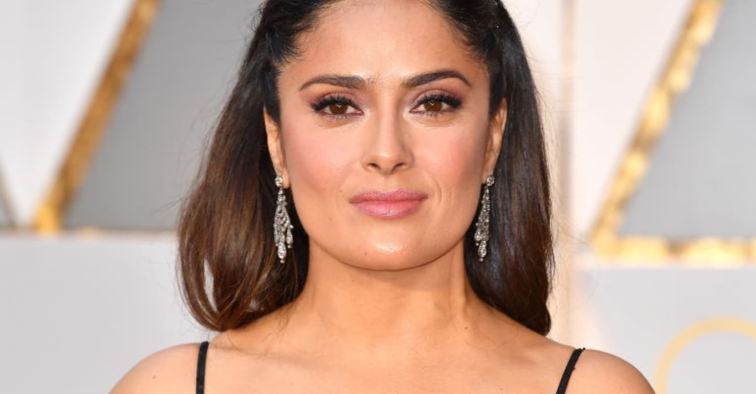 Salma Hayek praised by fans after proudly displaying gray hair