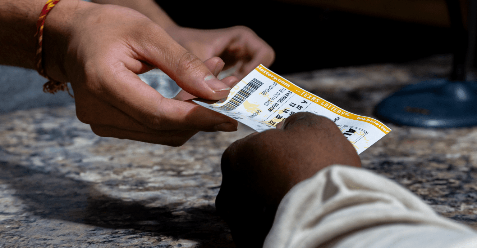 Here's how much the $1.76 billion Powerball jackpot winner will actually take home